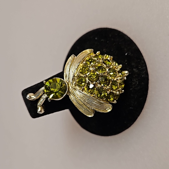 Vintage goldtone green rhinestone Beetle Bug  brooch animal bumble bee - Picture 5 of 6